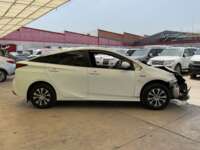 Toyota Prius 2021 5p Base Hibrido L4/1.8 Aut 2021 Toyota Prius Venta Exteriores 4