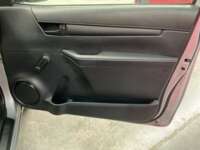 Toyota Hilux 2019 2p Cabina Sencilla L4/2.7 Man 2019 Toyota Hilux Venta Interiores 14