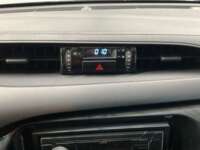 Toyota Hilux 2019 2p Cabina Sencilla L4/2.7 Man 2019 Toyota Hilux Venta Interiores 5