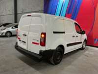 Peugeot Partner 2019 5p L4/1.6/T Diesel Man       2019 Peugeot Partner Venta Exteriores 7