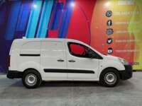 Peugeot Partner 2019 5p L4/1.6/T Diesel Man       2019 Peugeot Partner Venta Exteriores 8