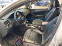 Volkswagen Passat 2015 4p Comfortline L5/2.5 Tiptronic    2015 Volkswagen Passat Ingreso Interiores 1