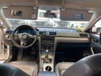 Volkswagen Passat 2015 4p Comfortline L5/2.5 Tiptronic    2015 Volkswagen Passat Ingreso Interiores 2