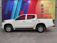 Mitsubishi L200 2022 4p GLX Doble L4/2.4/T Diesel Man 4x4 2022 Mitsubishi L200 Venta Exteriores 4