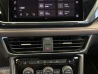 Volkswagen Taos 2024 5p Highline L4/1.4/T Tiptronic 2024 Volkswagen Taos Venta Interiores 11