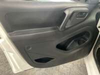 Peugeot Partner 2019 5p L4/1.6/T Diesel Man       2019 Peugeot Partner Venta Interiores 12
