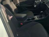 Volkswagen Jetta 2021 4p Comfortline L4/1.4 Tiptronic 2021 Volkswagen Jetta Venta Interiores 3