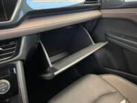 Volkswagen Taos 2024 5p Highline L4/1.4/T Tiptronic 2024 Volkswagen Taos Venta Interiores 19
