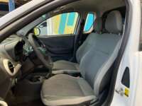 Chevrolet Tornado 2019 2p LS L4/1.8 Man 2019 Chevrolet Tornado Venta Interiores 15
