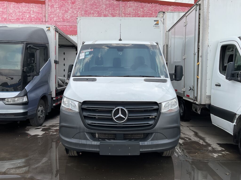 Mercedes-Benz Sprinter Chasis Cabina 2023 2p Chasis Cabina 517 Larga A/A L4/2.0/TDI Man 2023 Mercedes-Benz Sprinter Chasis Cabina Venta Exteriores 2