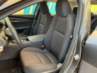 Mazda 3 2019 4p Sedán i L4/2.5 Skyactiv-Drive 2019 Mazda 3 Venta Interiores 23