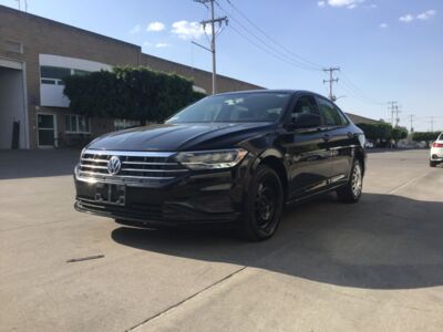 Volkswagen Jetta 2021 4p Trendline L4/1.4/T Tiptronic
