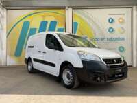 Peugeot Partner 2019 5p L4/1.6/T Diesel Man       2019 Peugeot Partner Venta Exteriores 3