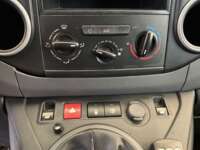 Peugeot Partner 2019 5p L4/1.6/T Diesel Man       2019 Peugeot Partner Venta Interiores 7