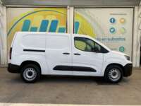 Peugeot Partner 2022 5p L4/1.6/T Diesel/Man Maxi 2022 Peugeot Partner Venta Exteriores 4