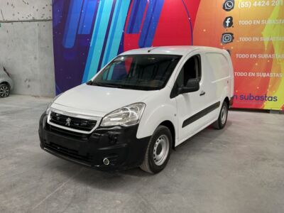 Peugeot Partner 2019 5p L4/1.6/T Diesel Man      
