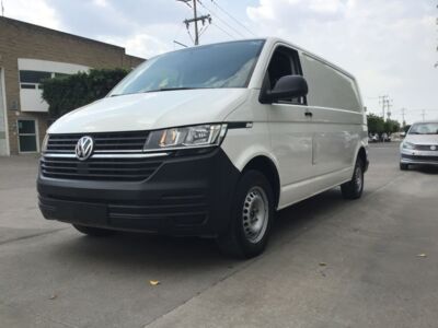 Volkswagen Transporter Carga 2024 5p Cargo L4/2.0/TDI Man A/A C/Amortiguación