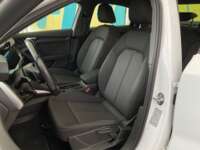 Audi A3 2023 4p 35 Sedán Dynamic L4/1.4/T Tiptronic 2023 Audi A3 Venta Interiores 19