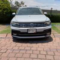 Volkswagen Tiguan 2018 5p Comfortline L4/1.4/T DSG Piel  IMG_3418
