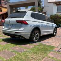 Volkswagen Tiguan 2018 5p Comfortline L4/1.4/T DSG Piel  IMG_3421