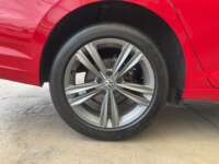 Volkswagen Jetta 2021 4p R-Line L4/1.4/T Tiptronic 2021 Volkswagen Jetta Venta Llantas 7