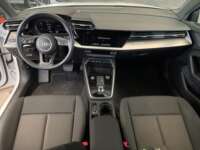 Audi A3 2023 4p 35 Sedán Dynamic L4/1.4/T Tiptronic 2023 Audi A3 Venta Interiores 4