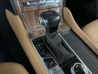 MG RX8 2022 5p Elegance L4/2.0/T Aut 2022 MG RX8 Venta Interiores 12