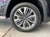 MG RX8 2022 5p Elegance L4/2.0/T Aut 2022 MG RX8 Venta Llantas 10