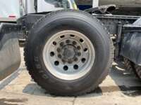 International 7600 SBA 6X4 Cummins- ISM-420 SBA 6X4 International 7600 Venta Llantas 13