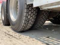 International 7600 SBA 6X4 Cummins- ISM-420 SBA 6X4 International 7600 Venta Llantas 19