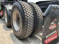 International 7600 SBA 6X4 Cummins- ISM-420 SBA 6X4 International 7600 Venta Llantas 10