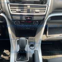 Mitsubishi Eclipse 2019 Cross GLX CVT 4cil 1.5 5pts IMG_4082