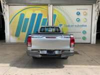 Toyota Hilux 2017 2p Cabina Sencilla L4/2.7 Man 2017 Toyota Hilux Venta Exteriores 6