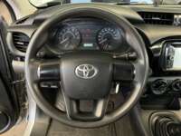 Toyota Hilux 2017 2p Cabina Sencilla L4/2.7 Man 2017 Toyota Hilux Venta Interiores 1
