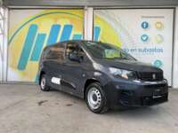 Peugeot Partner 2021 5p L4/1.6/T Diesel Man 2021 Peugeot Partner Venta Exteriores 3