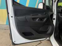 Peugeot Partner 2021 5p L4/1.6/T Diesel Man 2021 Peugeot Partner Venta Interiores 13