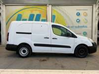 Peugeot Partner 2019 5p L4/1.6/T Diesel Man       2019 Peugeot Partner Venta Exteriores 4
