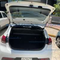 Kia New Rio 2021 5 pts HB EX PACK A/T 1.6 IMG_4236