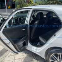 Kia New Rio 2021 5 pts HB EX PACK A/T 1.6 IMG_4223