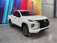 Mitsubishi L200 2023  2023 Mitsubishi L200 Venta Exteriores 3