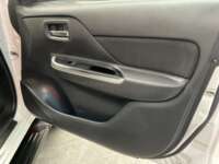 Mitsubishi L200 2023  2023 Mitsubishi L200 Venta Interiores 17