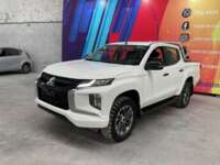 Mitsubishi L200 2023  2023 Mitsubishi L200 Venta Exteriores 1