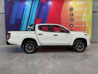 Mitsubishi L200 2023  2023 Mitsubishi L200 Venta Exteriores 8