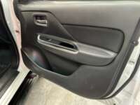 Mitsubishi L200 2023  2023 Mitsubishi L200 Venta Interiores 16