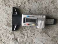 Chevrolet Onix 2024 4p Premier Redline L3/1.0/T Aut 2024 Chevrolet Onix Ingreso Llantas 11