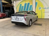 Toyota Prius 2017 5p Base Híbrido L4/1.8 Aut  2017 Toyota Prius Venta Exteriores 5