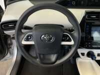 Toyota Prius 2017 5p Base Híbrido L4/1.8 Aut  2017 Toyota Prius Venta Interiores 1