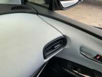 Toyota Prius 2017 5p Base Híbrido L4/1.8 Aut  2017 Toyota Prius Venta Interiores 15