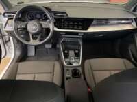 Audi A3 2023 4p 35 Sedán Dynamic L4/1.4/T Tiptronic 2023 Audi A3 Venta Interiores 4