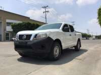 Nissan NP300 Doble Cabina 2020 4p SE L4/2.5 Man A/A Paq. Seg 2020 Nissan NP300 Doble Cabina Venta Exteriores 1
